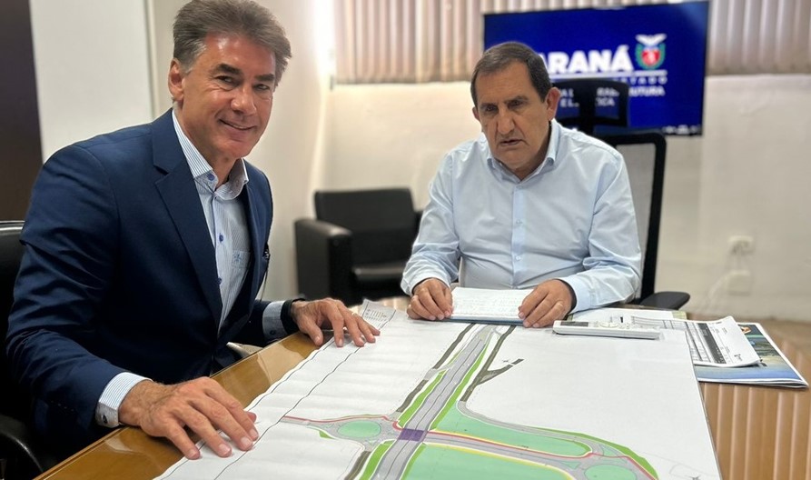 Paranhos participa de reunião técnica para tratar da Licitação do Viaduto do Cascavel Velho