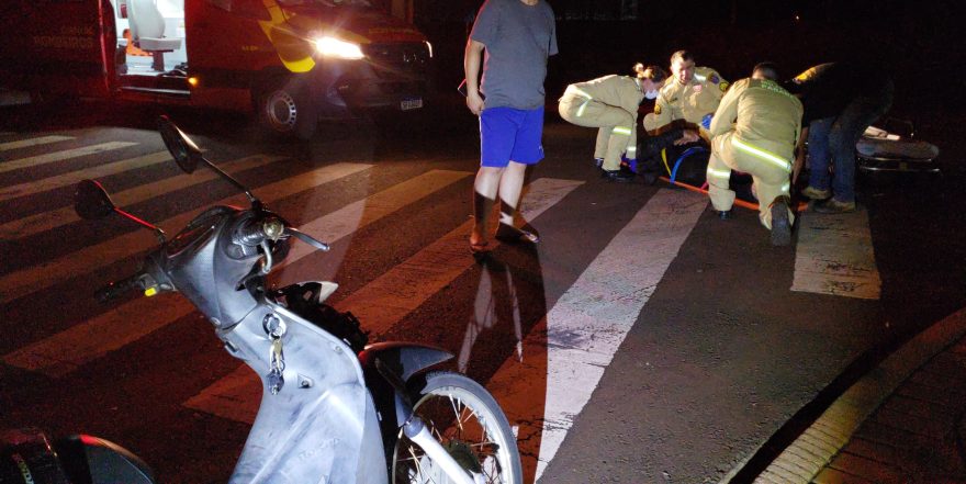 Colisão entre Biz e Celta deixa motociclista idoso ferido no São Cristóvão