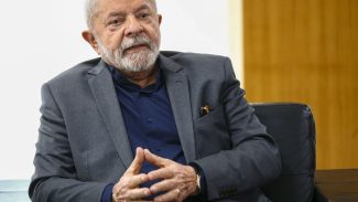 Lula diz que vai sancionar projeto que libera cassinos e jogos de azar