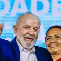 Imagem referente a Lula anuncia R$ 194 milhões para construção de 1,3 mil casas no Piauí