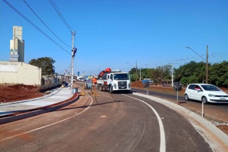 BR-369 em Londrina tem novo desvio de tráfego nesta segunda para obra do viaduto da PUC Imagem referente a BR-369 em Londrina tem novo desvio de tráfego nesta segunda para obra do viaduto da PUC