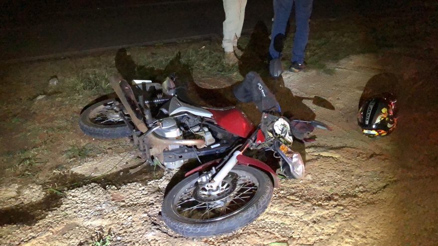 Homem é socorrido pelo Siate após cair de moto na BR-277
