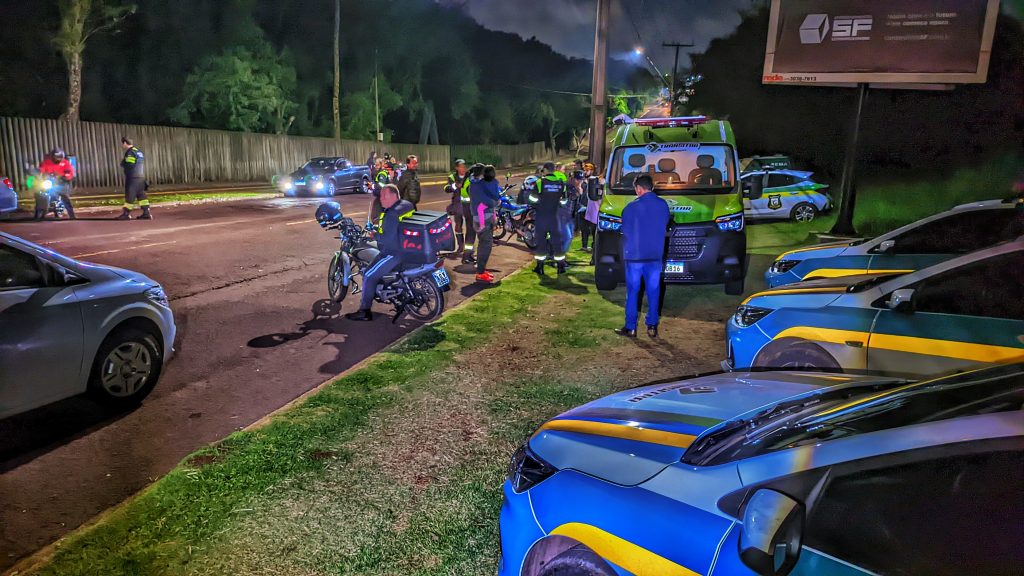 Transitar e GM realizam fiscalização de trânsito na Rua Manaus