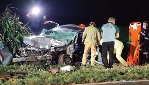 Grave acidente deixa quatro mulheres feridas na PR-180 Imagem referente a Grave acidente deixa quatro mulheres feridas na PR-180
