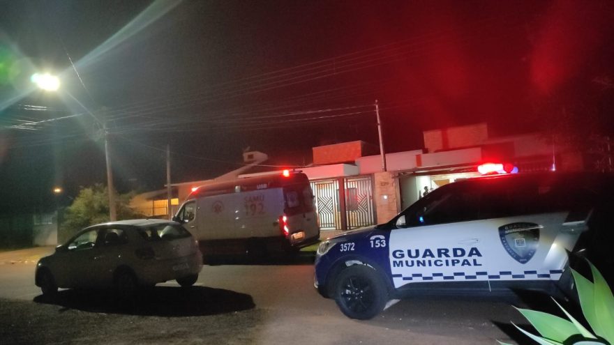 Mulher sofre crise de surto psiquiátrico e mobiliza Guarda Municipal e Samu no Santa Cruz