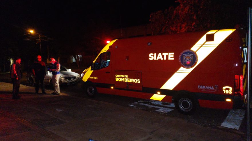 Entregador de lanche fica ferido ao se envolver em acidente de trânsito na Avenida Piquiri