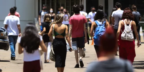 Imagem referente a Fies: inscrições para vagas remanescentes terminam nesta segunda