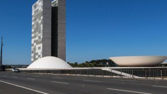 Discursos pró-armas dominam debate sobre questão no Congresso Nacional