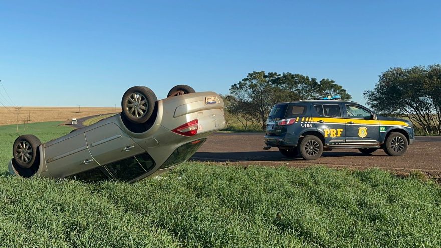 Capotamento é registrado na rodovia BR-163