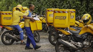 Correios anunciam PDV e concurso para contratar 3,2 mil carteiros