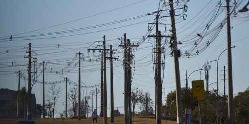 Imagem referente a Acidentes fatais com a rede elétrica caem 8% em 2023, aponta Abradee