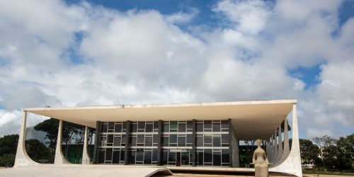 Imagem referente a Fachin deve liberar ADPF das Favelas para julgamento neste semestre