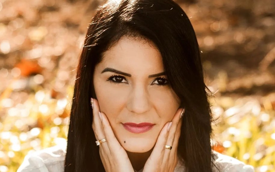 Morre a cantora gospel Silvana Nascimento; velório será em Cascavel