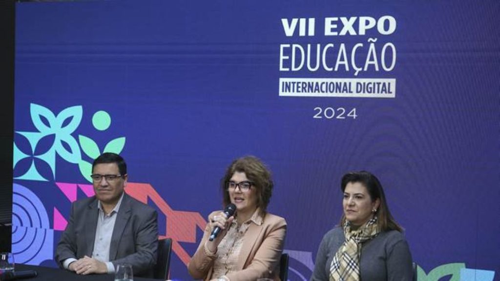 Expo Educação Online oferta maratona de palestras e debates aos profissionais de Curitiba