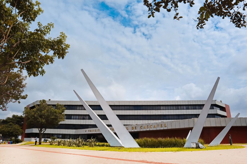 Cascavel investe R$ 220 mil em infraestrutura social no bairro Santa Felicidade Cascavel investe R$ 220 mil em infraestrutura social no bairro Santa Felicidade