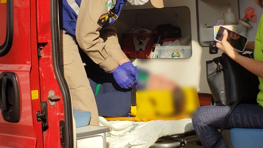 Mulher é encontrada caída e ferida na Rua Rui Barbosa