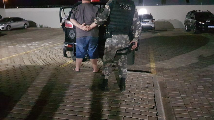 Pelotão de Choque prende homem que estava foragido em Quedas do Iguaçu há mais de um ano