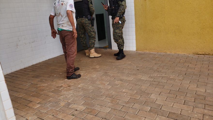 Idoso é encaminhado à Delegacia Cidadã após causar incêndio proposital no Esmeralda