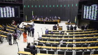 Câmara aprova urgência de texto sobre impostos da reforma tributária