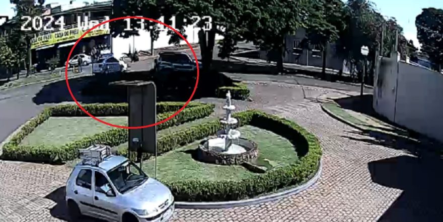 Câmera registra acidente que deixou motociclista ferido no Cancelli