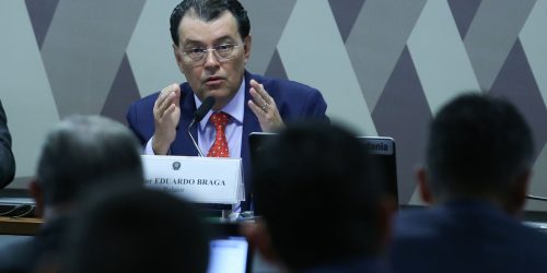 Imagem referente a Relator quer tirar urgência na votação da reforma tributária no Senado