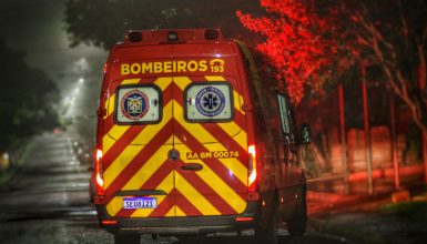 Imagem referente a Homem é encontrado sem vida com braço preso em grade de distribuidora