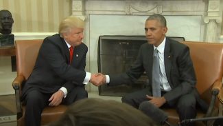 Obama diz que não há lugar para violência política e deseja melhoras a Trump