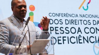 Conferência pede recursos para direitos de pessoas com deficiência