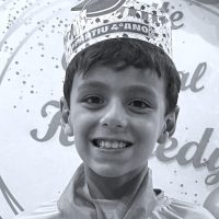 Imagem referente a Um mês sem Fernando Lorenzo: Cascavel se reúne em missa em memória do menino