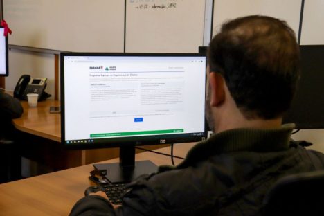 Refis já regularizou quase R$ 1 bilhão em débitos fiscais no Paraná desde abril