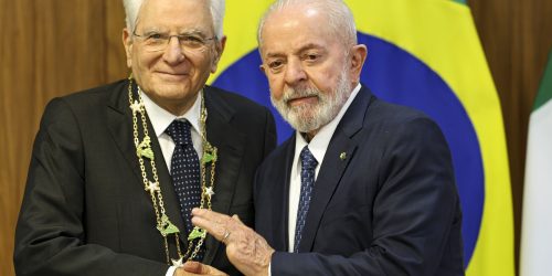 Imagem referente a Lula pede solução de contradições de europeus para acordo com Mercosul