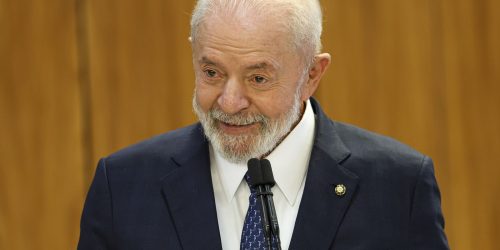 Imagem referente a Lula diz que atentado a Trump “empobrece a democracia”