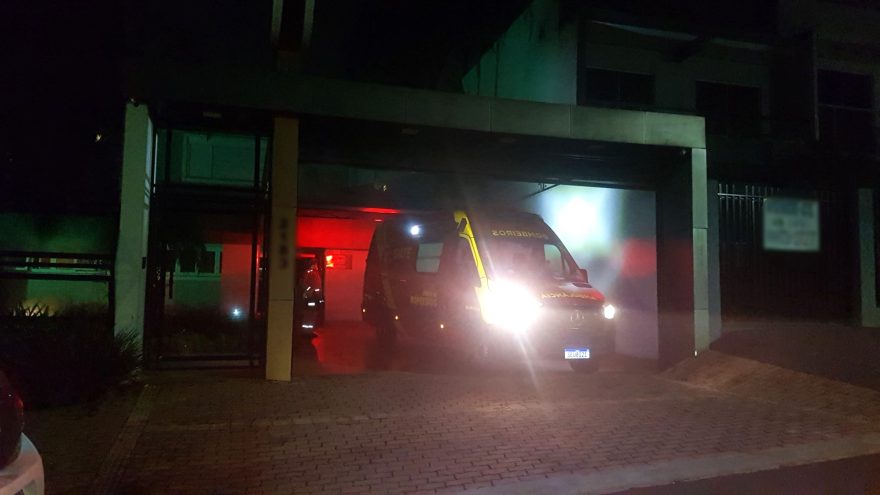 Homem sofre queda e é socorrido pelo Siate em lar para idosos