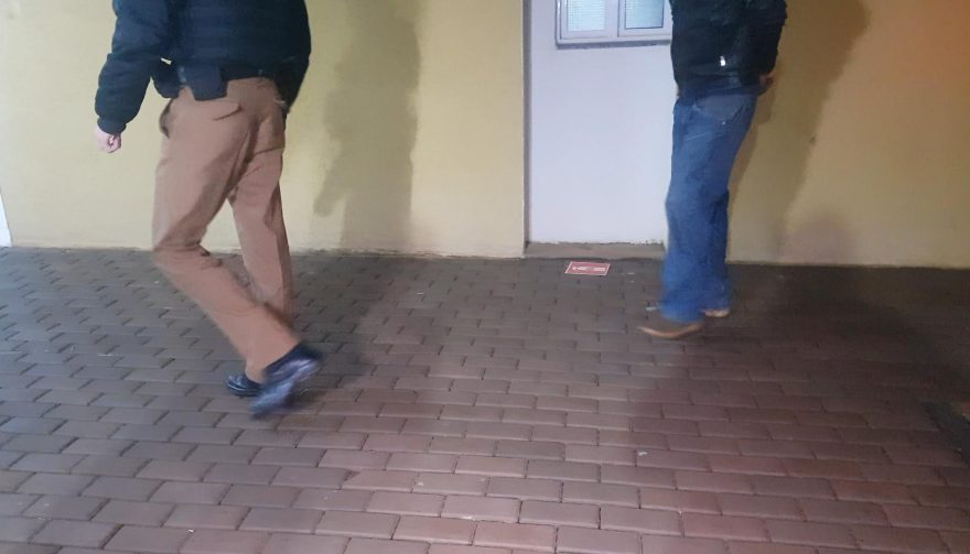 Homem é detido após agredir esposa e filhos no Melissa