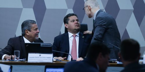 Imagem referente a PEC que anistia partidos só deve ser votada em agosto no Senado