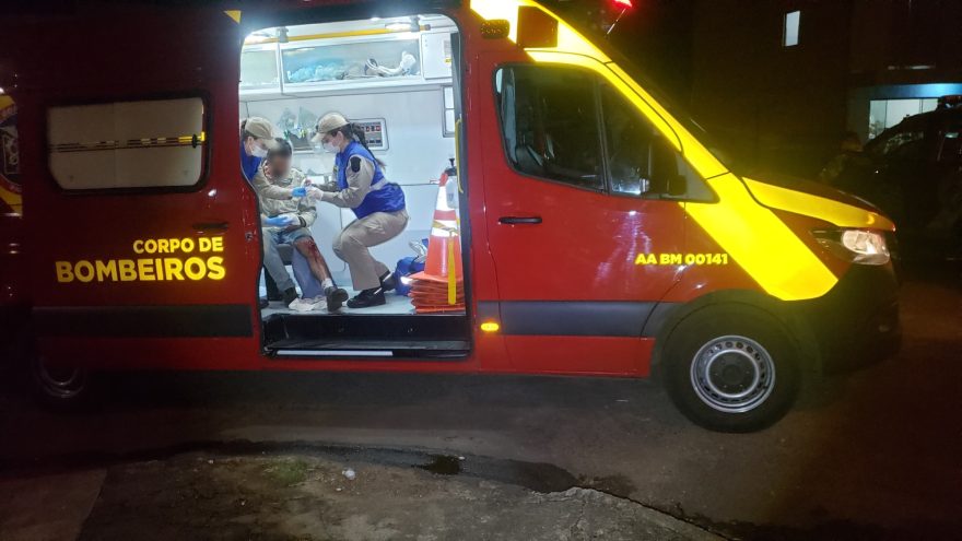 Motociclista fica ferido após colisão contra Corsa no 14 de Novembro
