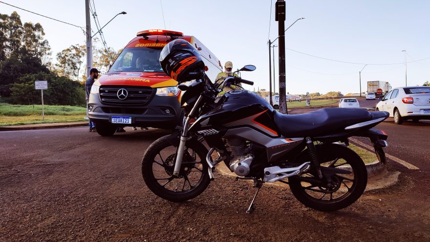 Mais um motociclista fica ferido em acidente no início da manhã desta quinta-feira (18)