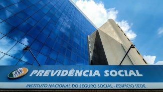 INSS orienta segurados a usarem serviços digitais durante greve