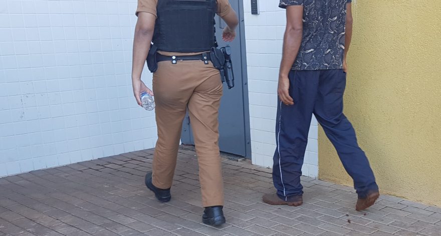 Filho é preso após ameaçar a própria mãe durante discussão no Universitário