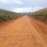 Imagem referente a Estado investe R$ 23,7 milhões nas estradas rurais do Vale do Ivaí, Norte e Norte Pioneiro
