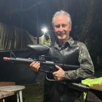 Imagem referente a Não pode falar mal! Edgar Bueno vai novamente à Justiça por novo comentário de internauta