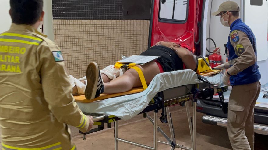 Mulher fica ferida em acidente no Bairro Alto Alegre