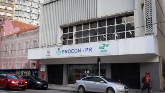 Procon-PR fez, em média, 570 atendimentos por dia no primeiro semestre do ano