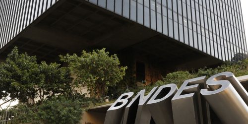 Imagem referente a BNDES abre concurso com 150 vagas e salário de R$ 20,9 mil