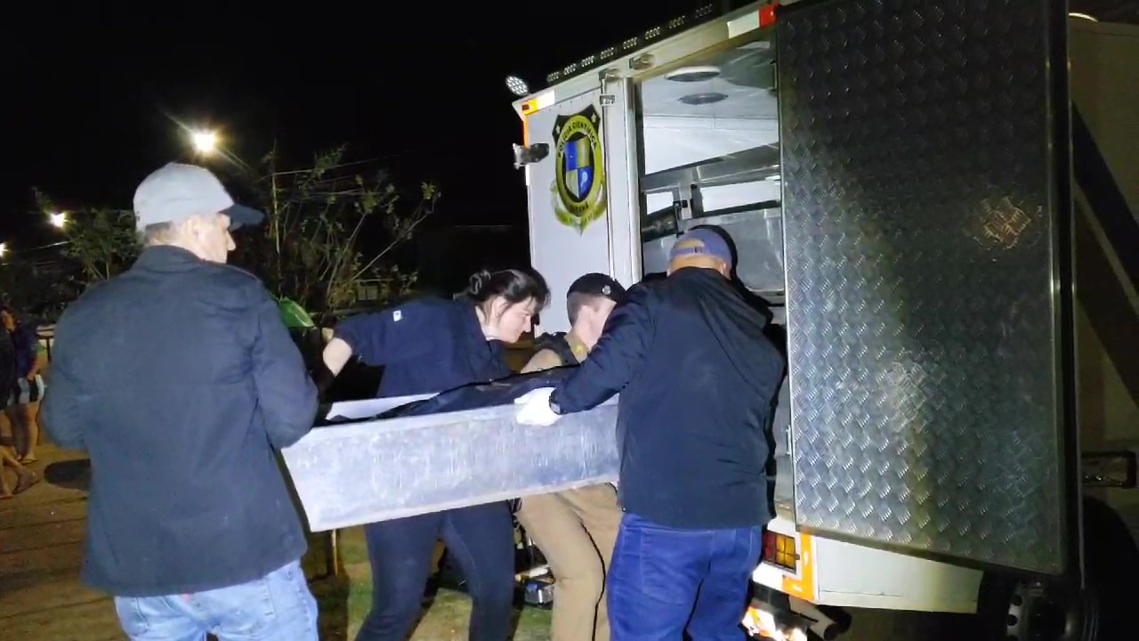"Discussão, briga e perseguição": homem morto a facadas no Riviera tinha passagens pela polícia, afirma PM
