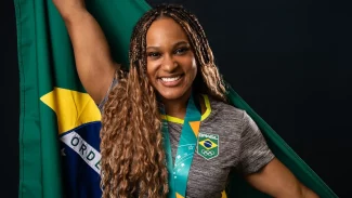 Maioria pela 1ª vez, mulheres encabeçam sonhos de medalhas em Paris