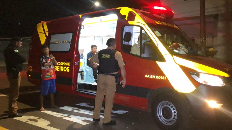 Homem é esfaqueado no rosto ao retornar para Casa