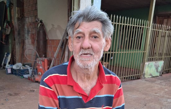 Internauta pede ajuda para encontrar familiares de Dorival Leal Internauta pede ajuda para encontrar familiares de Dorival Leal