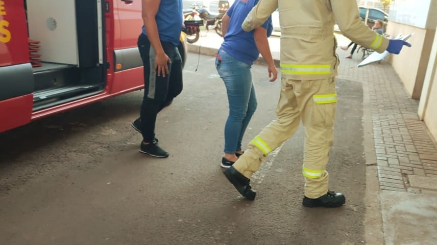 Mulher fica ferida após sofrer queda de bicicleta no Bairro Floresta