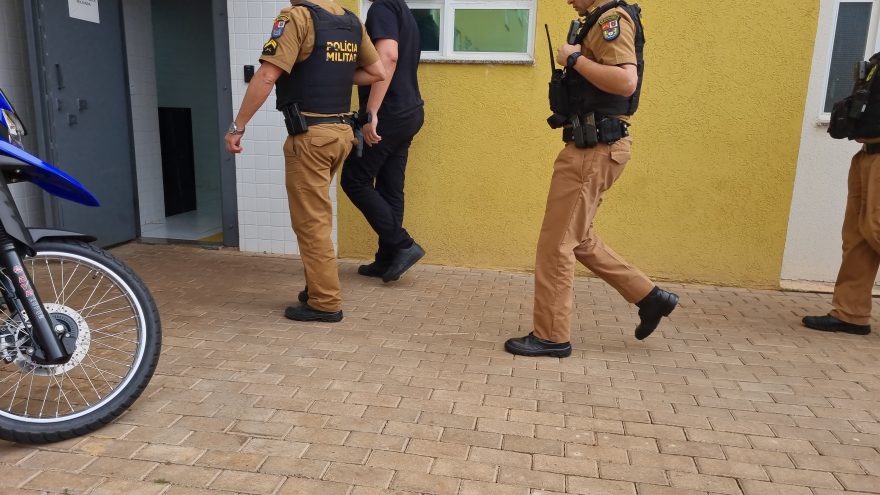 Homem é detido por violência doméstica no São Cristóvão